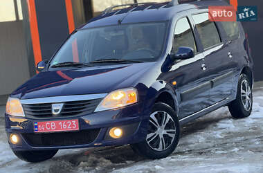 Седан Dacia Logan 2009 в Самборі