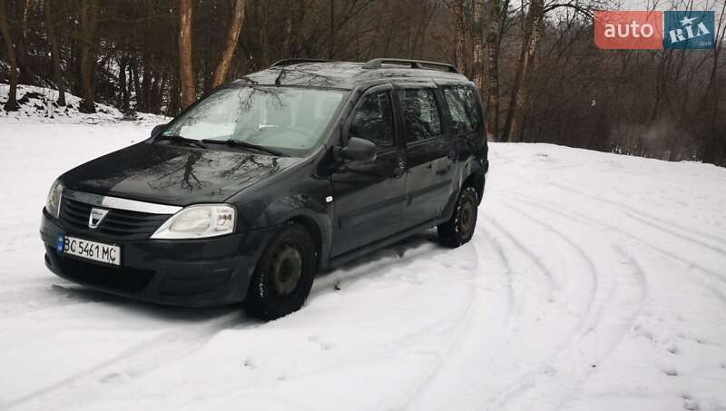 Седан Dacia Logan 2009 в Львове