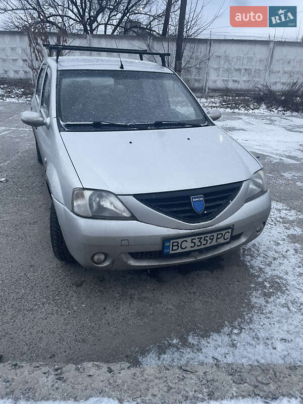 Седан Dacia Logan 2006 в Києві