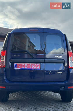 Седан Dacia Logan 2009 в Самборе