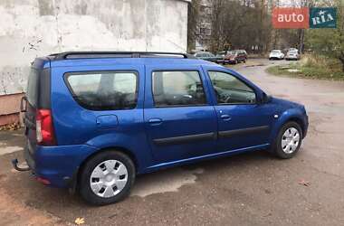 Седан Dacia Logan 2009 в Чернигове