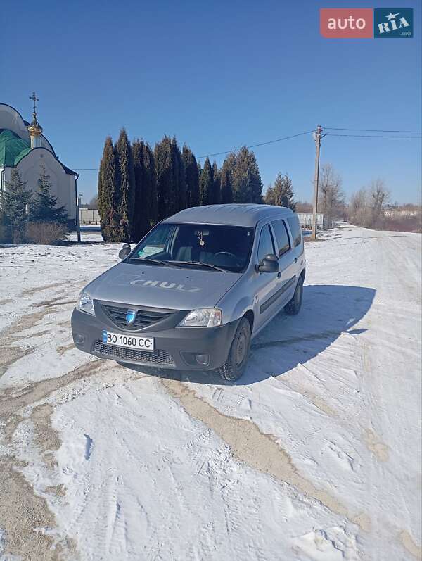 Седан Dacia Logan 2009 в Кременці