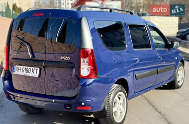 Седан Dacia Logan 2009 в Хмельницком