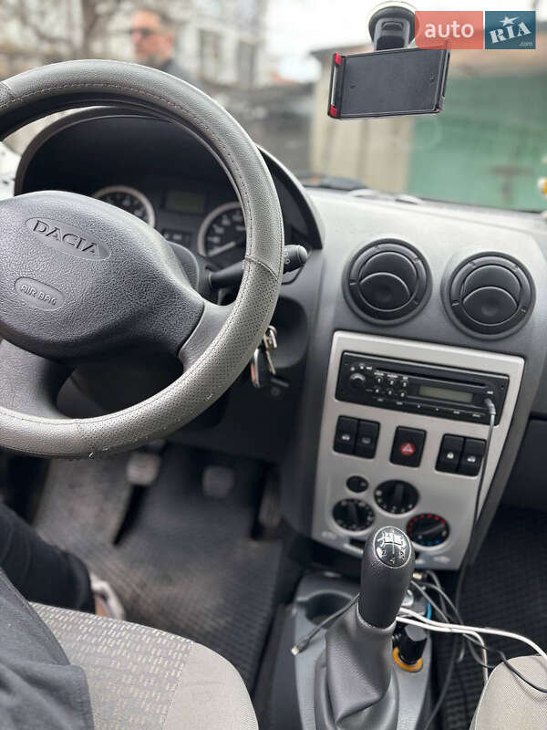 Универсал Dacia Logan 2008 в Львове