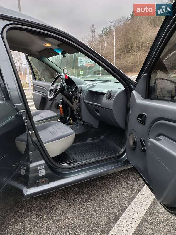 Седан Dacia Logan 2007 в Могилів-Подільському