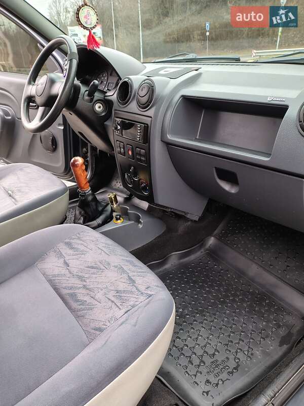 Седан Dacia Logan 2007 в Могилів-Подільському