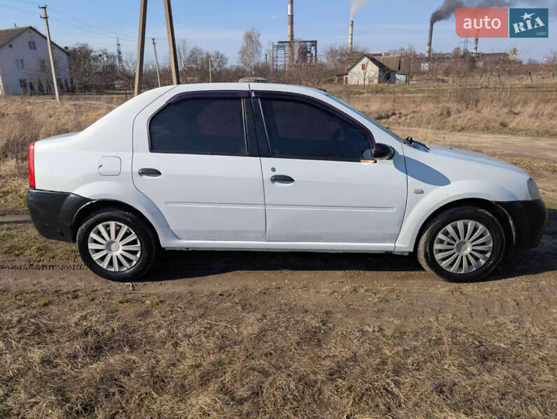 Седан Dacia Logan 2005 в Радехове фото 6 Седан Dacia Logan 2005 в Радехове