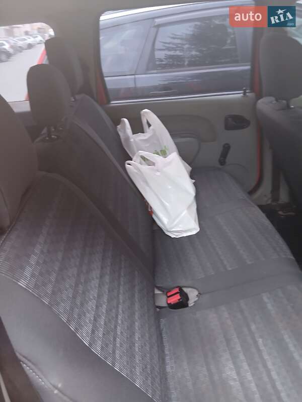 Седан Dacia Logan 2008 в Виннице фото 14 Седан Dacia Logan 2008 в Виннице