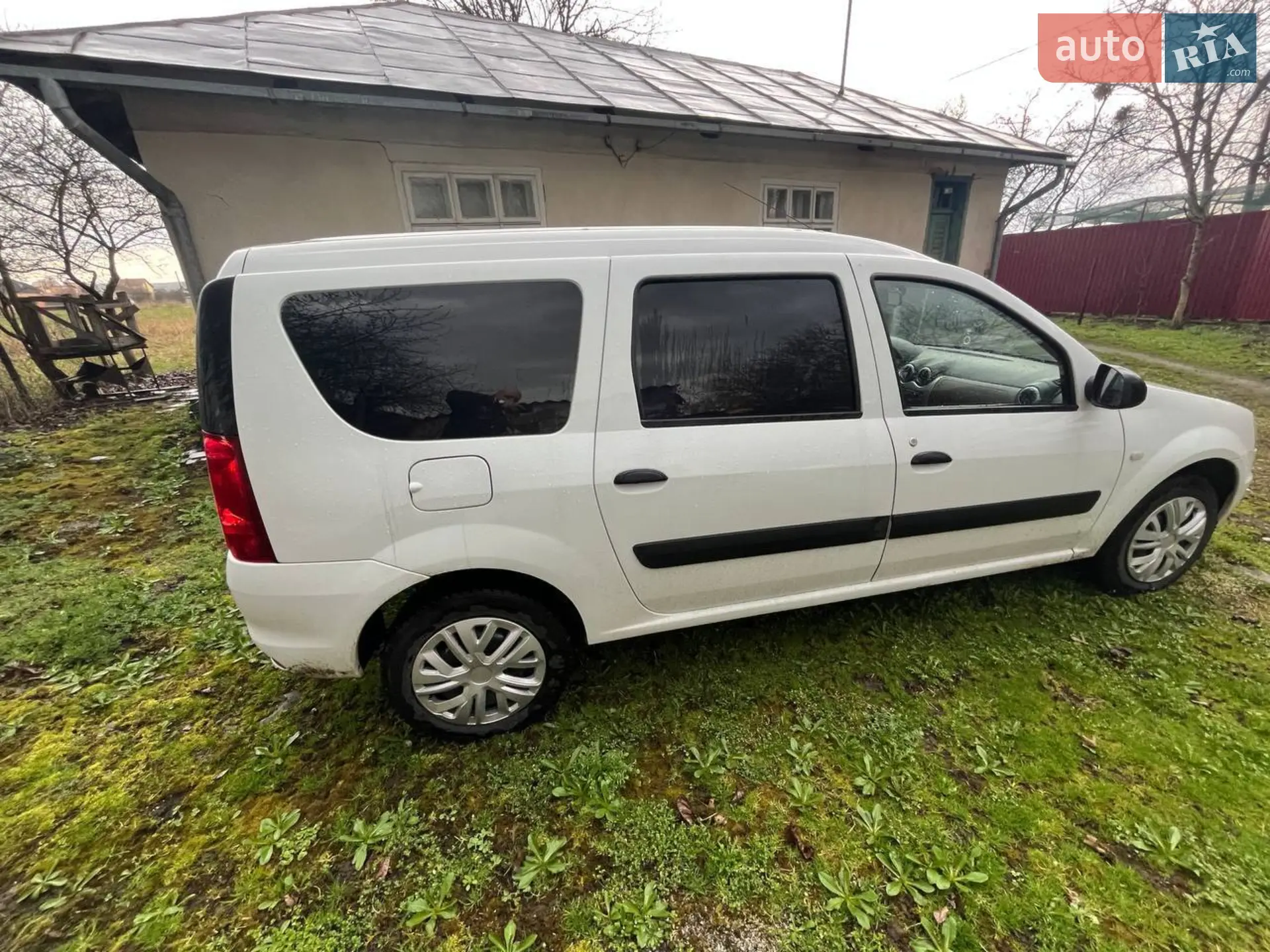 2012 Dacia Logan - мініатюра 3