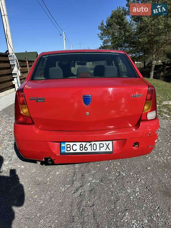 Седан Dacia Logan 2006 в Жовкві