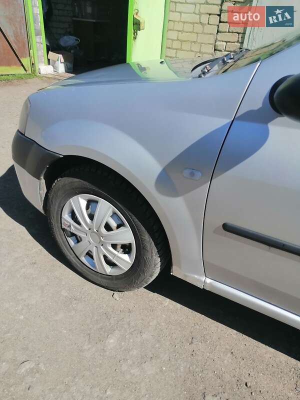 Седан Dacia Logan 2008 в Кривом Роге
