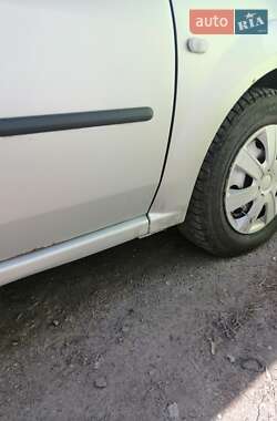 Седан Dacia Logan 2008 в 