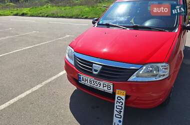 Седан Dacia Logan 2009 в 