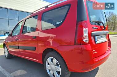 Седан Dacia Logan 2009 в 
