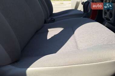 Седан Dacia Logan 2009 в 