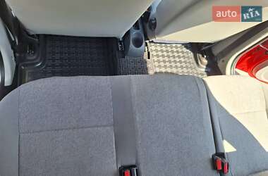 Седан Dacia Logan 2009 в 