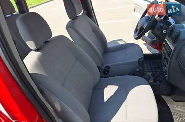 Седан Dacia Logan 2009 в 