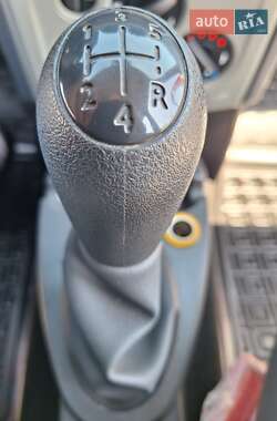 Седан Dacia Logan 2009 в 