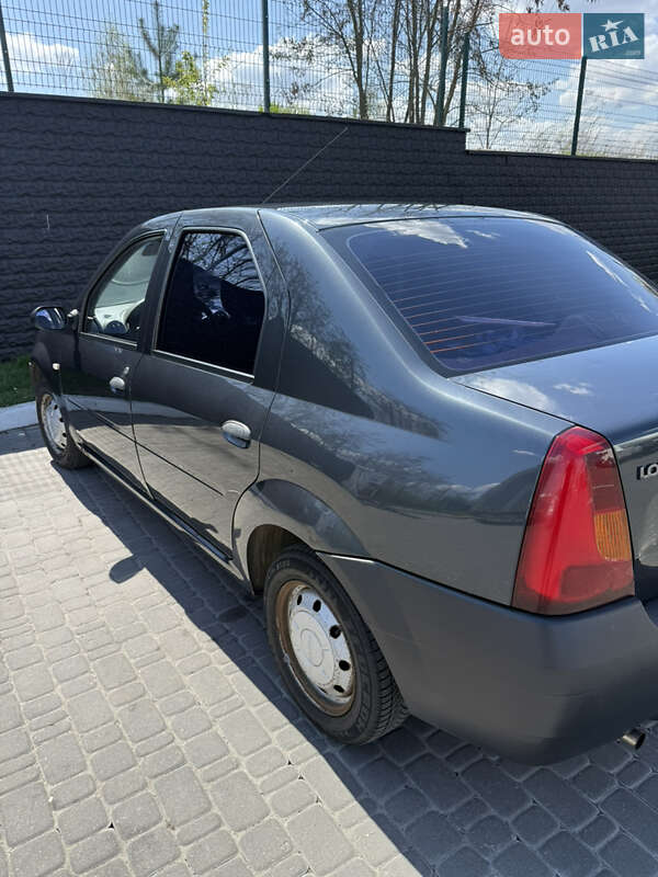 Седан Dacia Logan 2008 в Рівному