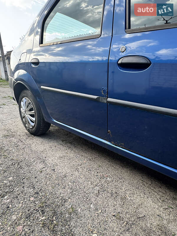 Седан Dacia Logan 2007 в Кролевце