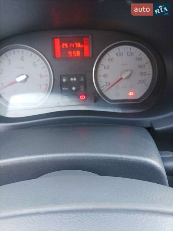 Седан Dacia Logan 2009 в Чорткові