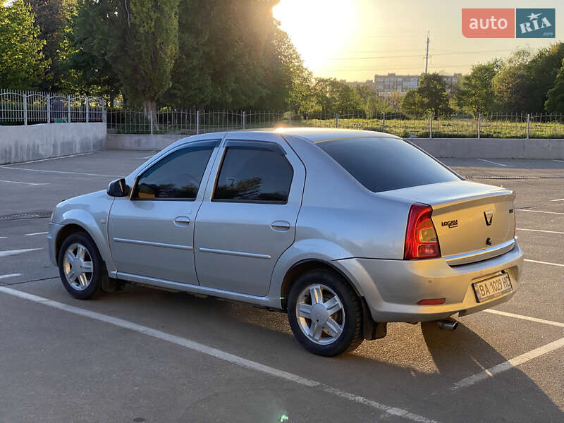 Седан Dacia Logan 2008 в Кропивницком