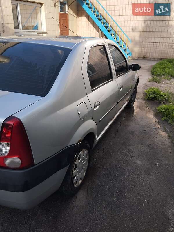 Седан Dacia Logan 2008 в Киеве