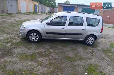 Седан Dacia Logan 2009 в 