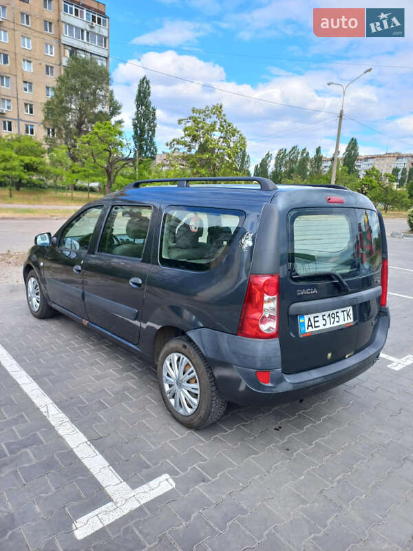 Седан Dacia Logan 2008 в Каменском