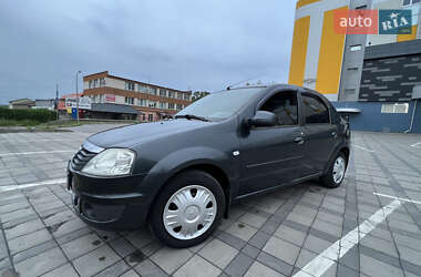 Седан Dacia Logan 2008 в Буче