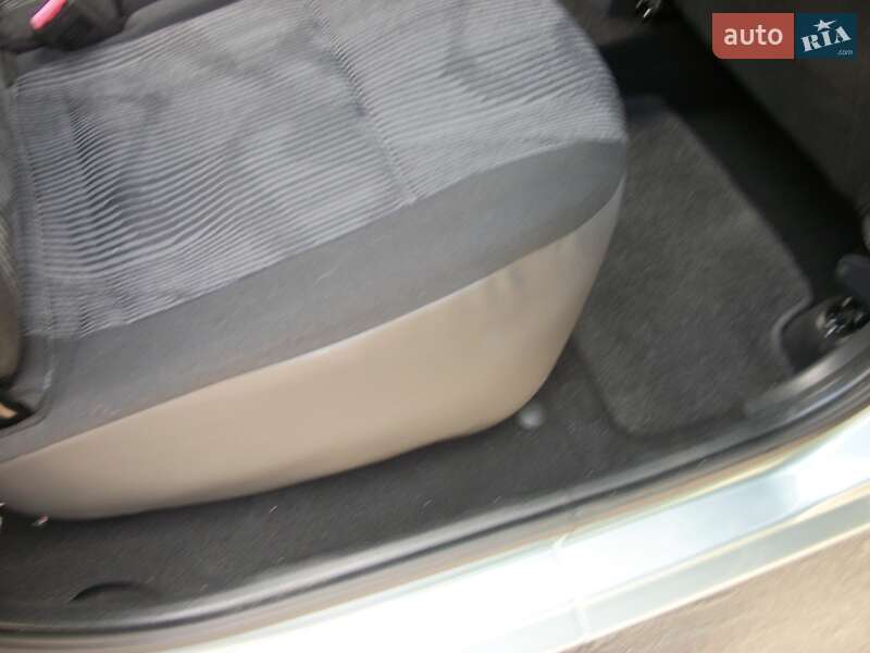 Седан Dacia Logan 2009 в Виннице