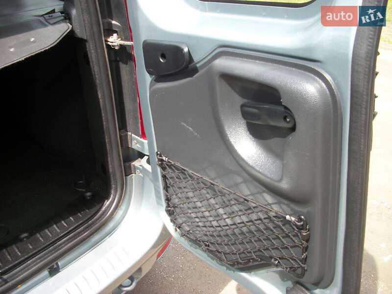 Седан Dacia Logan 2009 в Виннице