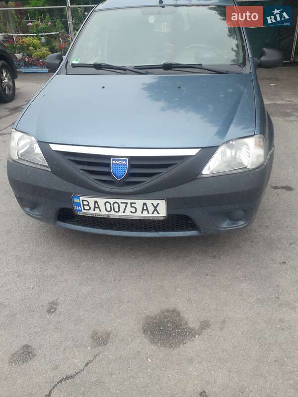 Седан Dacia Logan 2007 в 
