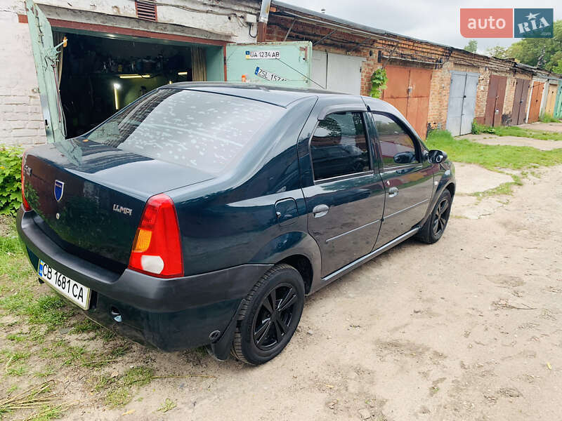 Седан Dacia Logan 2005 в Чернігові
