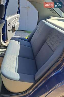Седан Dacia Logan 2006 в 
