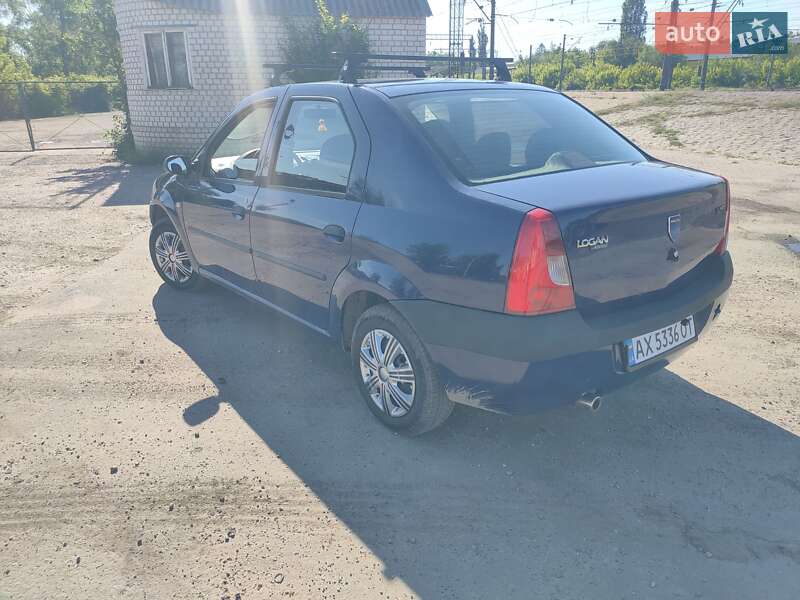 Седан Dacia Logan 2007 в Харкові