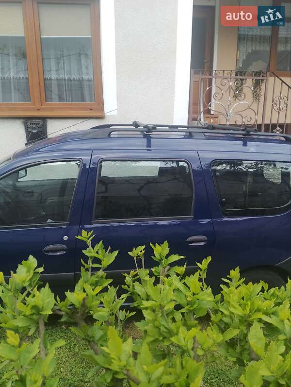 Седан Dacia Logan 2007 в Сваляве