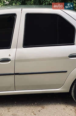 Седан Dacia Logan 2007 в 