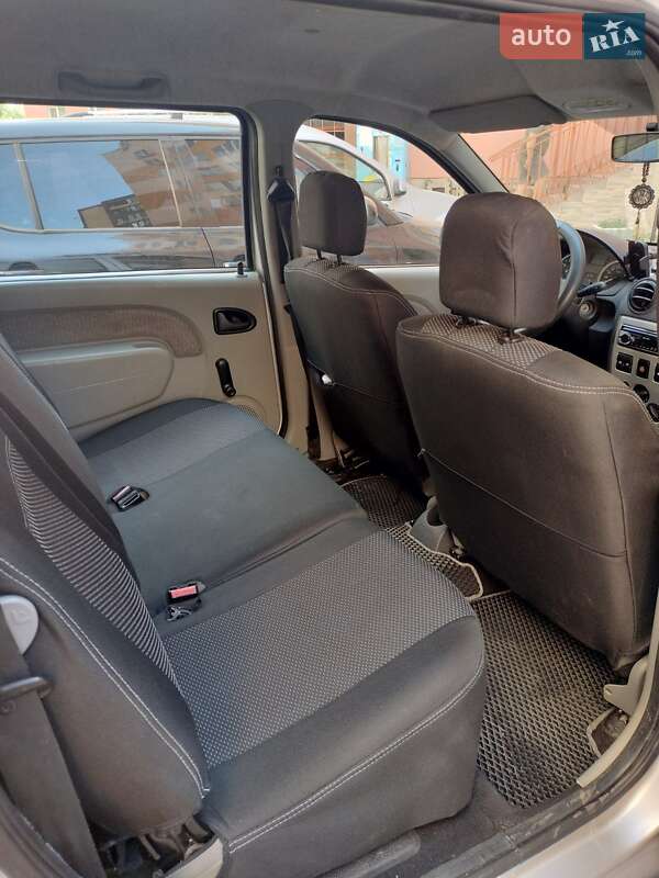 Седан Dacia Logan 2007 в Одессе фото 12 Седан Dacia Logan 2007 в Одессе