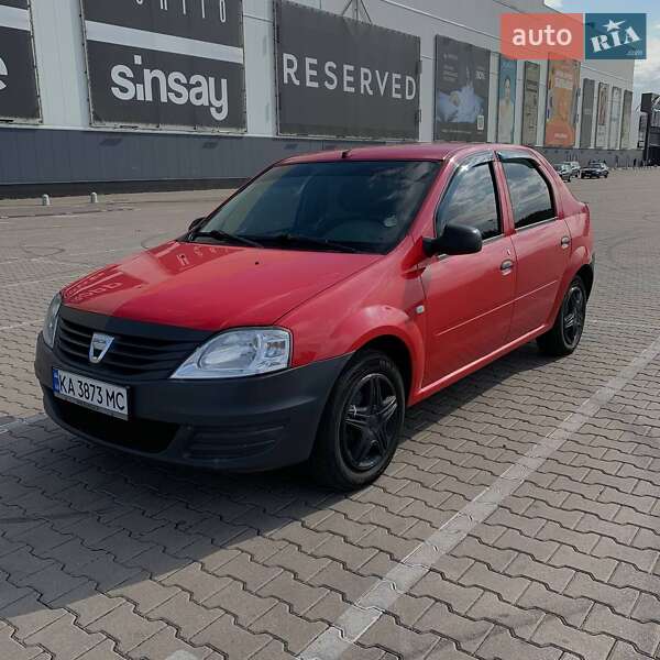 Седан Dacia Logan 2009 в 