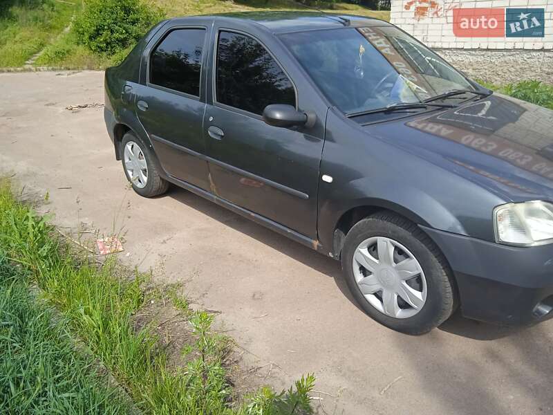 Седан Dacia Logan 2007 в Чернигове