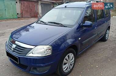 Седан Dacia Logan 2009 в 