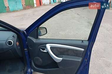 Седан Dacia Logan 2009 в 