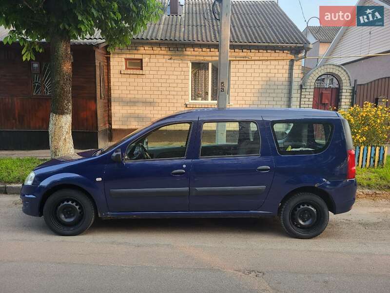 Седан Dacia Logan 2009 в Житомирі фото 5 Седан Dacia Logan 2009 в Житомирі