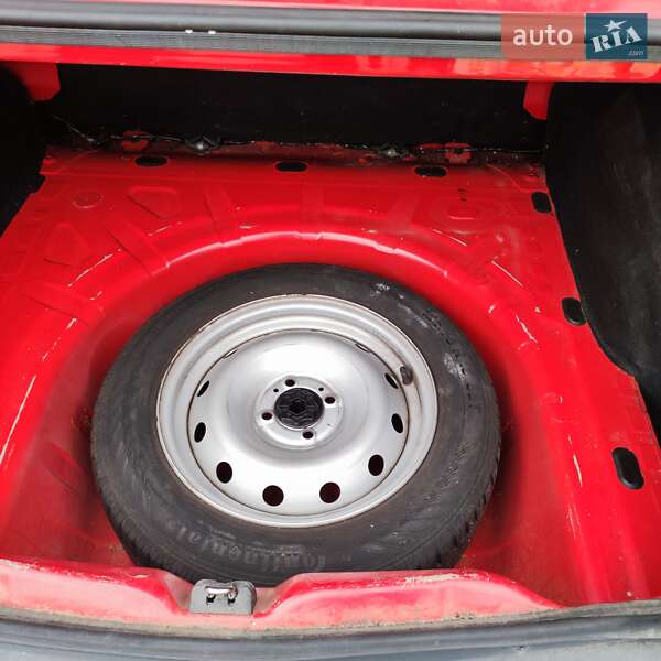 Седан Dacia Logan 2009 в Тернополі