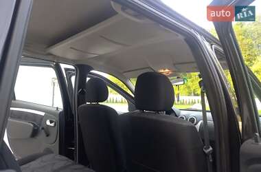 Седан Dacia Logan 2009 в 