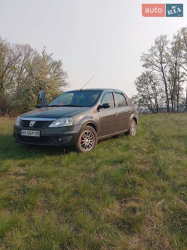 Dacia Logan 2007