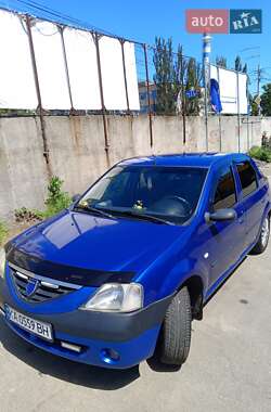 Седан Dacia Logan 2006 в Києві
