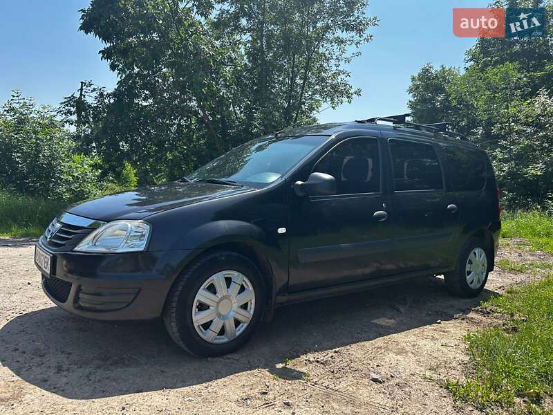 Dacia Logan 2012