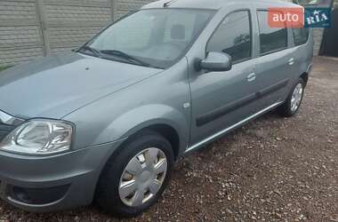 Седан Dacia Logan 2009 в 